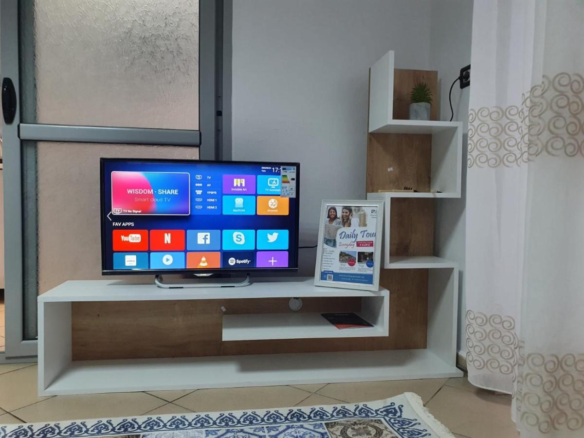 New# Bright Apartment-Tirana City Center Extérieur photo