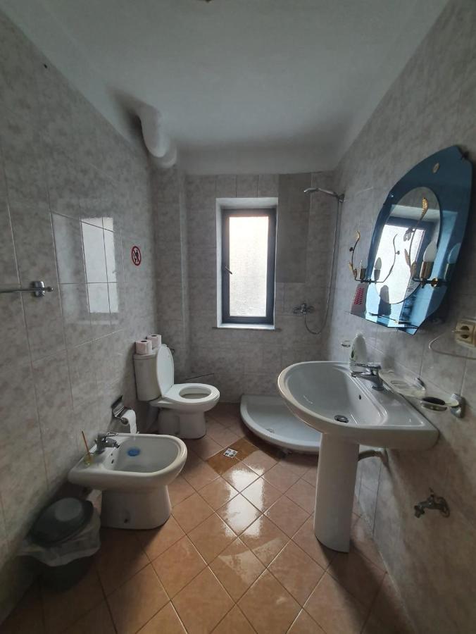 New# Bright Apartment-Tirana City Center Extérieur photo